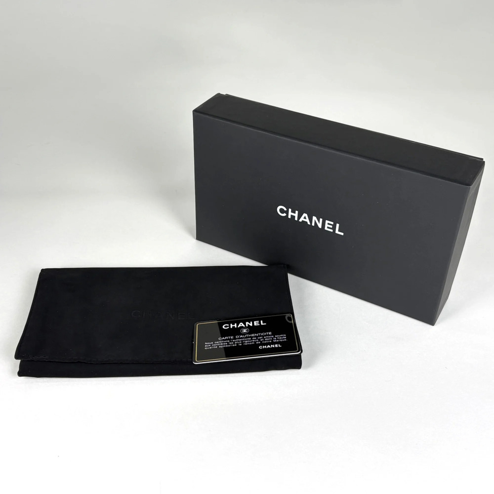 CHANEL Pink Leather Logo Wallet - Picture 8 of 8